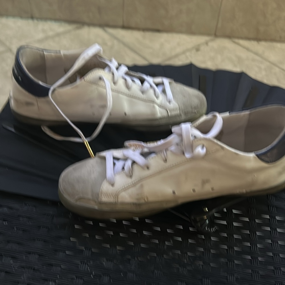 Golden Goose - Picture 8 of 13